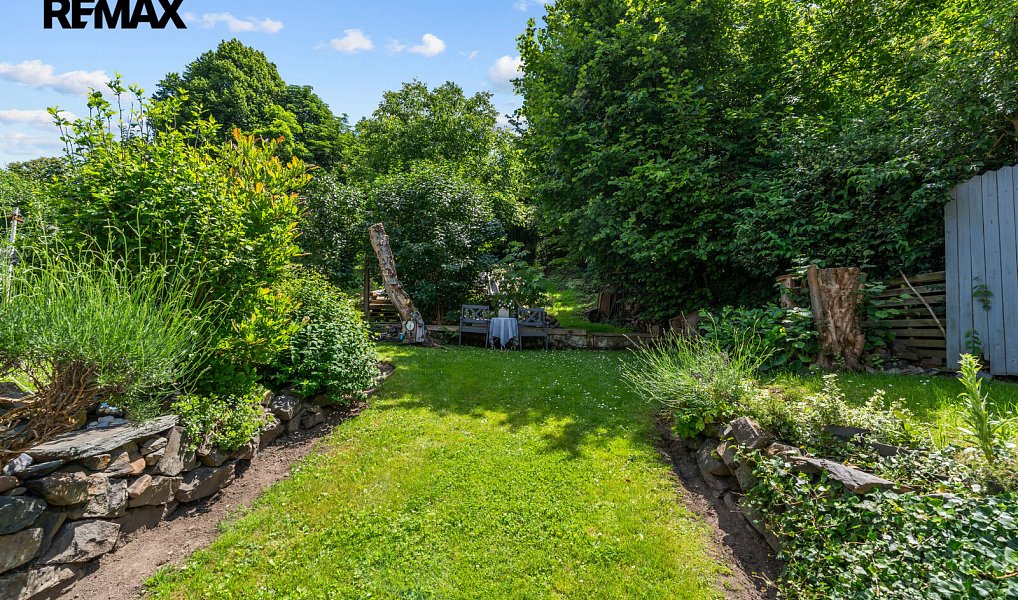 Prodej domu 210 m² s pozemkem 1 114 m², Roztoky – náhled fotky 19