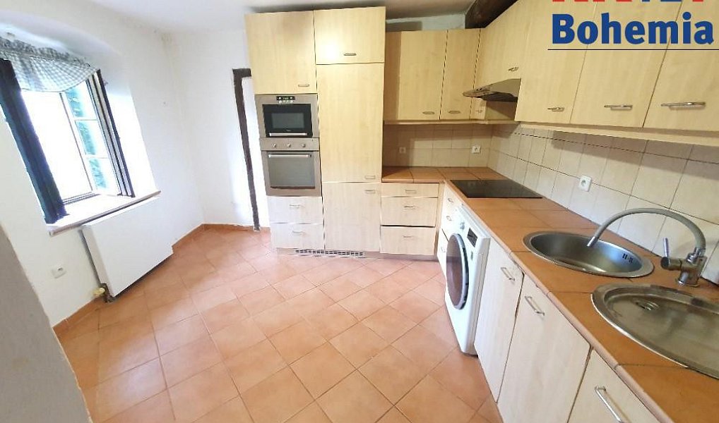 Pronájem bytu 3+1 95 m², Mladá Boleslav – náhled fotky 2