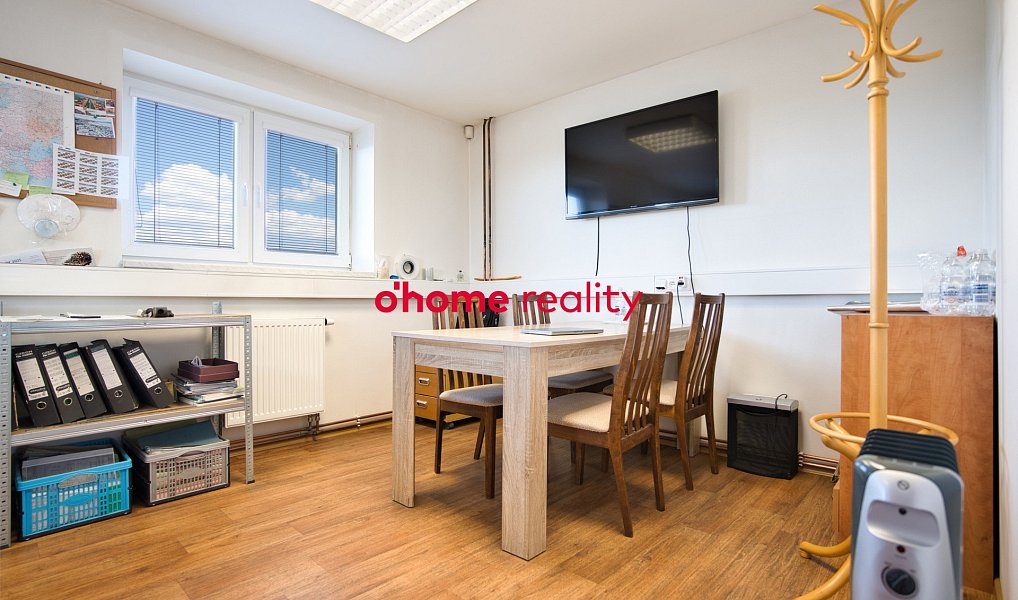 Prodej výrobních prostor 1 210 m², Čehovice – náhled fotky 8