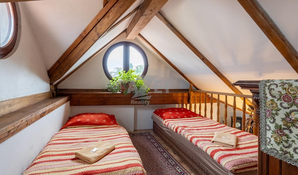Prodej ubytovacího objektu 1 604 m², Příbor – náhled fotky 8
