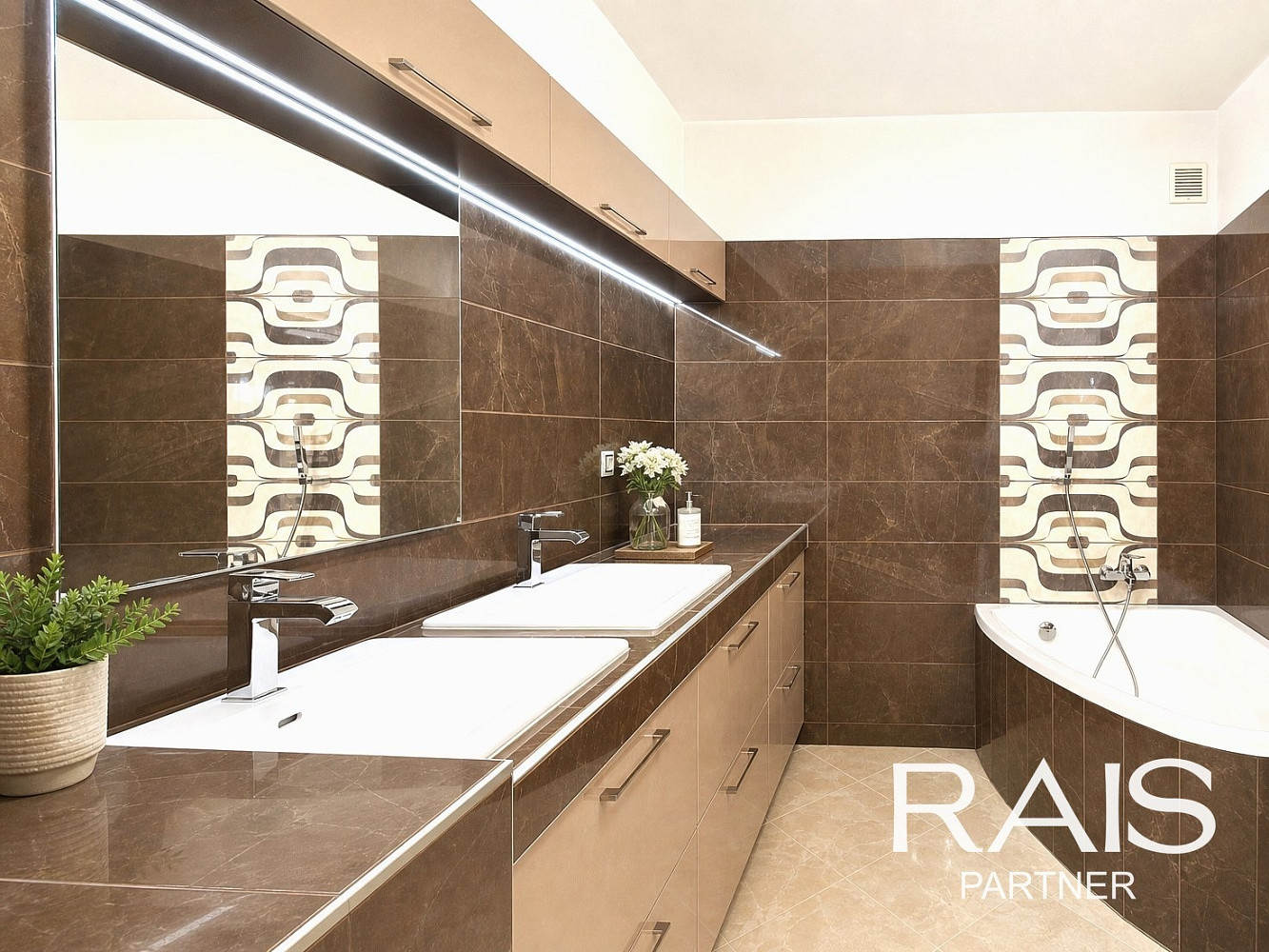 Prodej domu 235 m² s pozemkem 232 m² – fotografie 5
