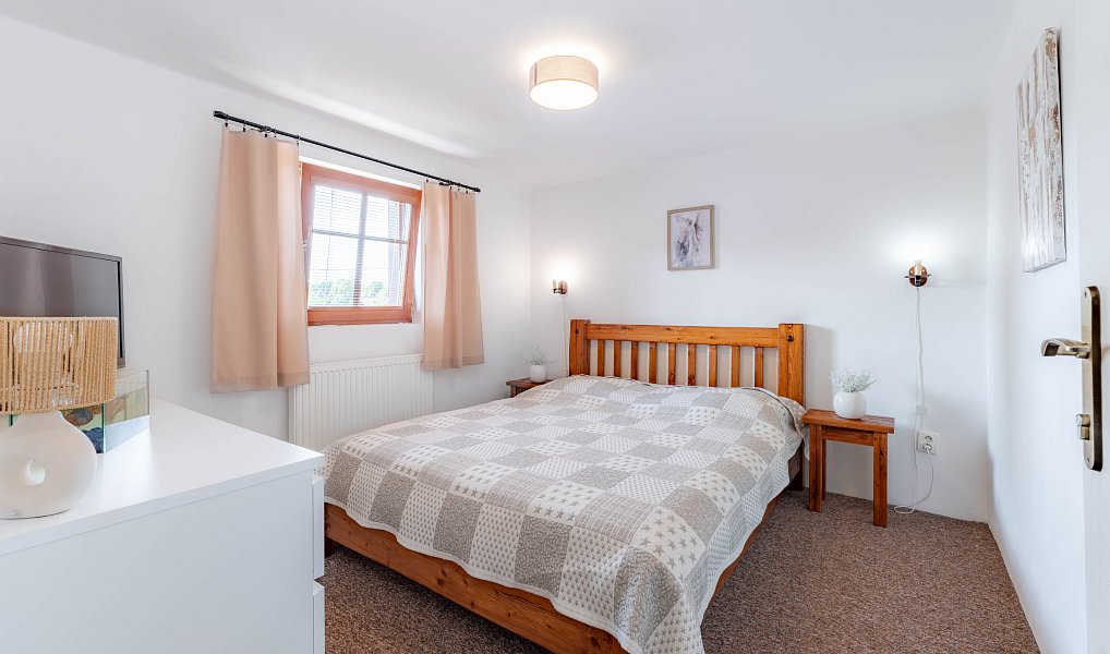 Prodej domu 180 m² s pozemkem 2 568 m², Raspenava – náhled fotky 17