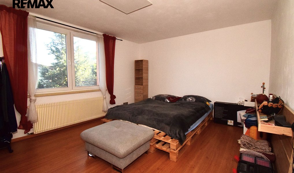 Prodej domu 222 m² s pozemkem 1 115 m², Oslov – náhled fotky 8