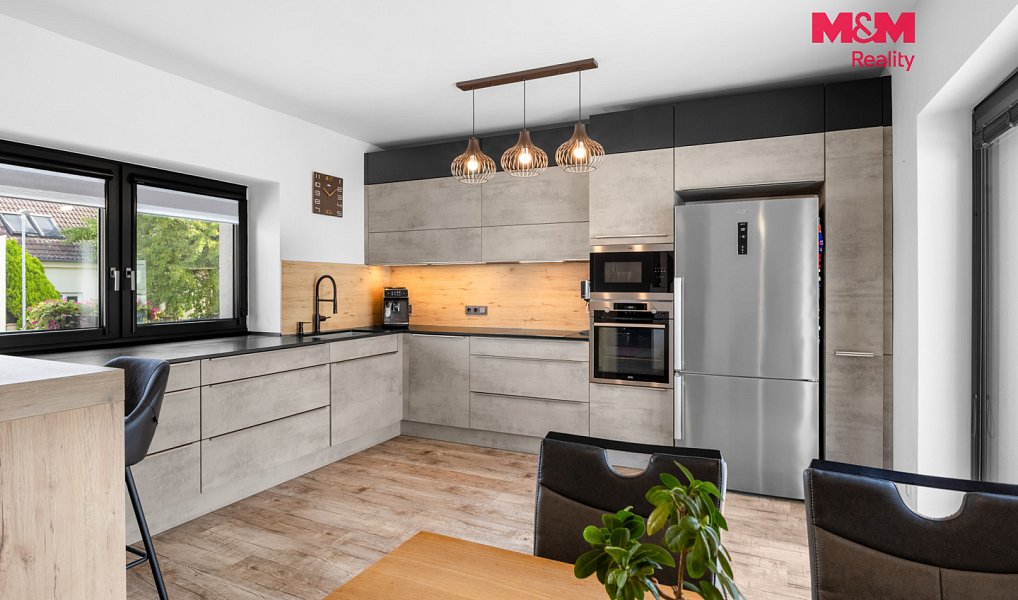 Prodej domu 190 m² s pozemkem 573 m², Lázně Toušeň – náhled fotky 9