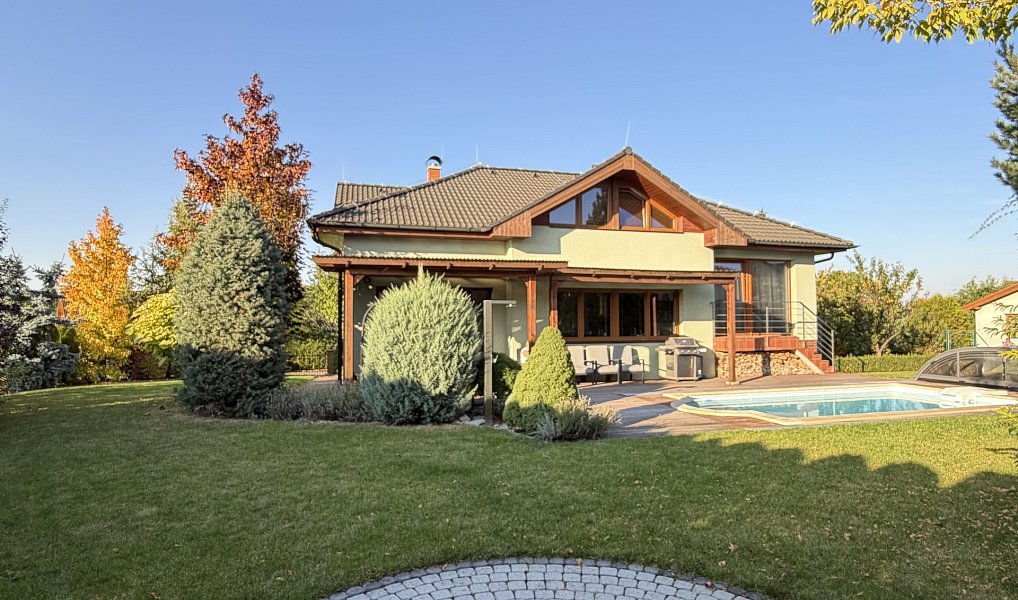 Prodej rodinného domu, 213 m², Praha-východ, Dobřejovice