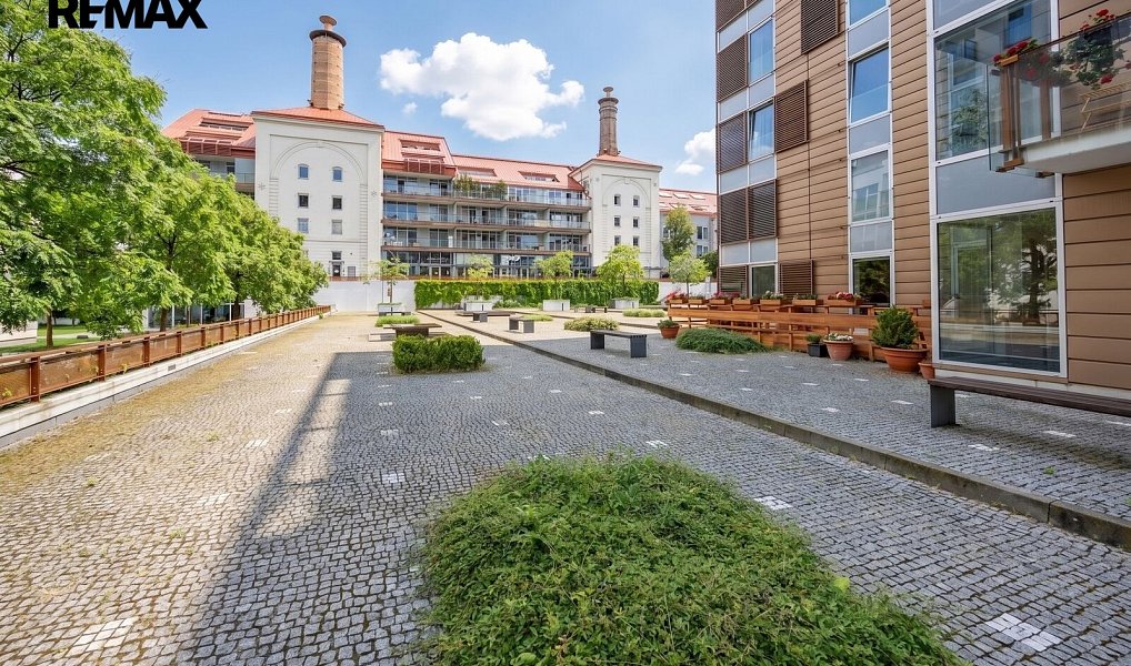 Prodej bytu 3+kk 83 m², Praha – náhled fotky 4