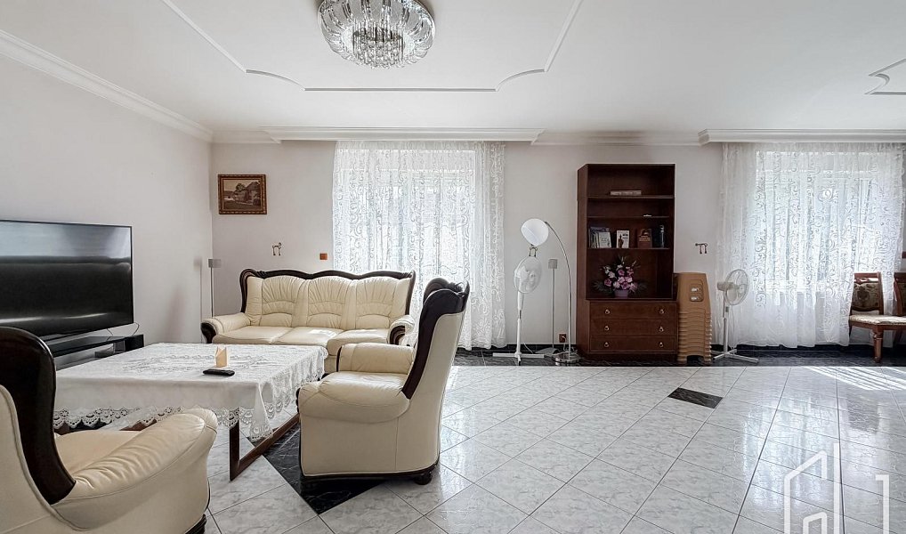 Pronájem domu 170 m² s pozemkem 210 m², Praha – náhled fotky 5