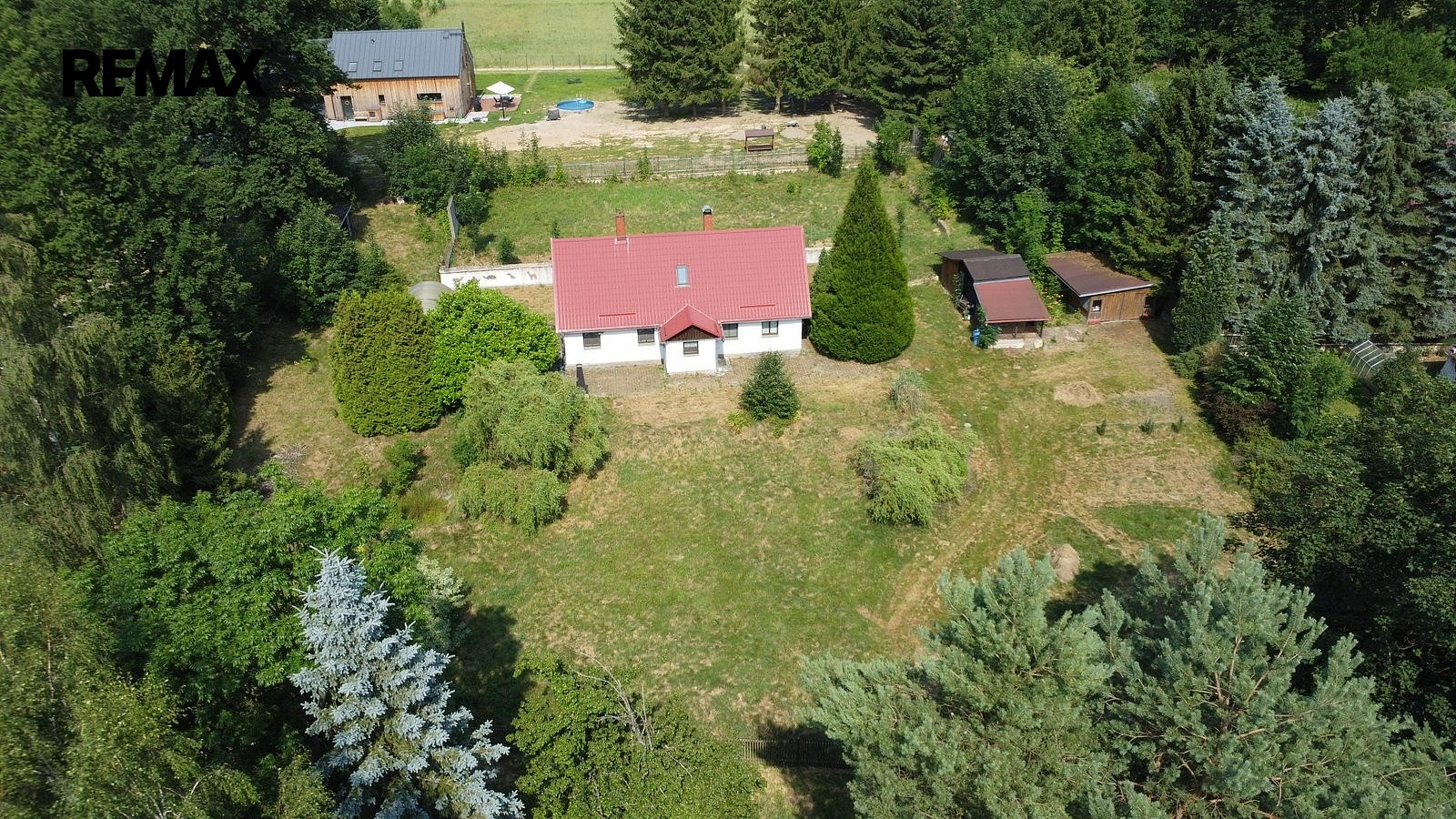 Prodej domu 110 m² s pozemkem 3 029 m² — photo 2