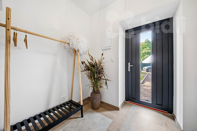 Prodej domu 210 m² s pozemkem 835 m² – fotografie 5