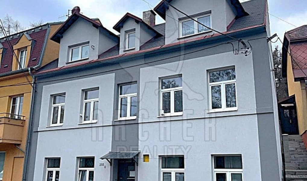 Prodej bytu 4+1 95 m², Dalovice – náhled fotky 3