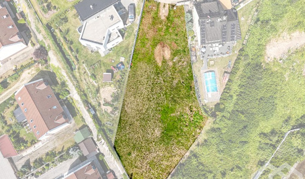 Prodej stavebního pozemku 1 110 m², Beroun – náhled fotky 2