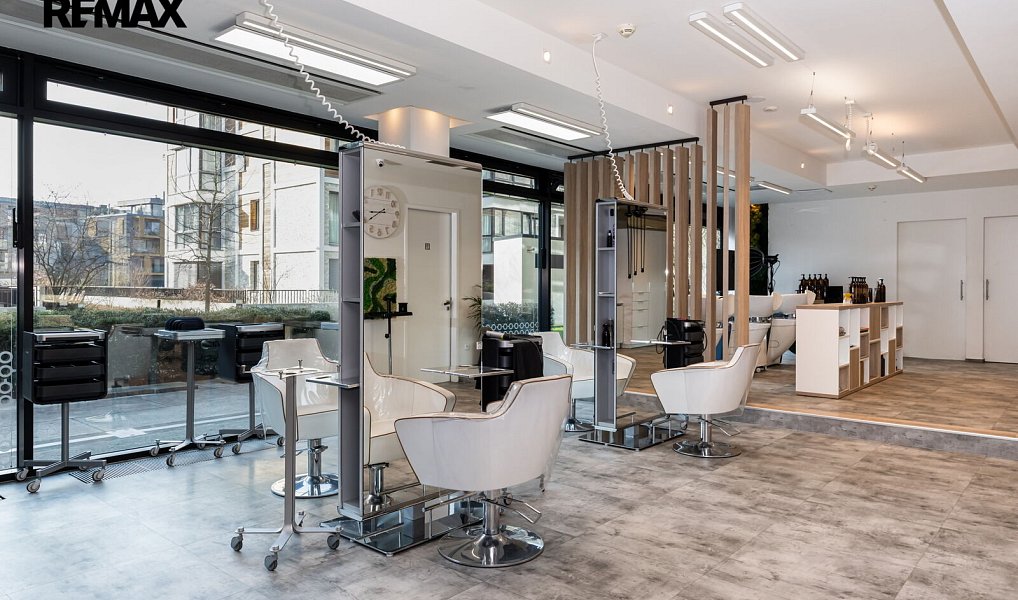 Pronájem obchodních prostor 177 m², Praha – náhled fotky 4