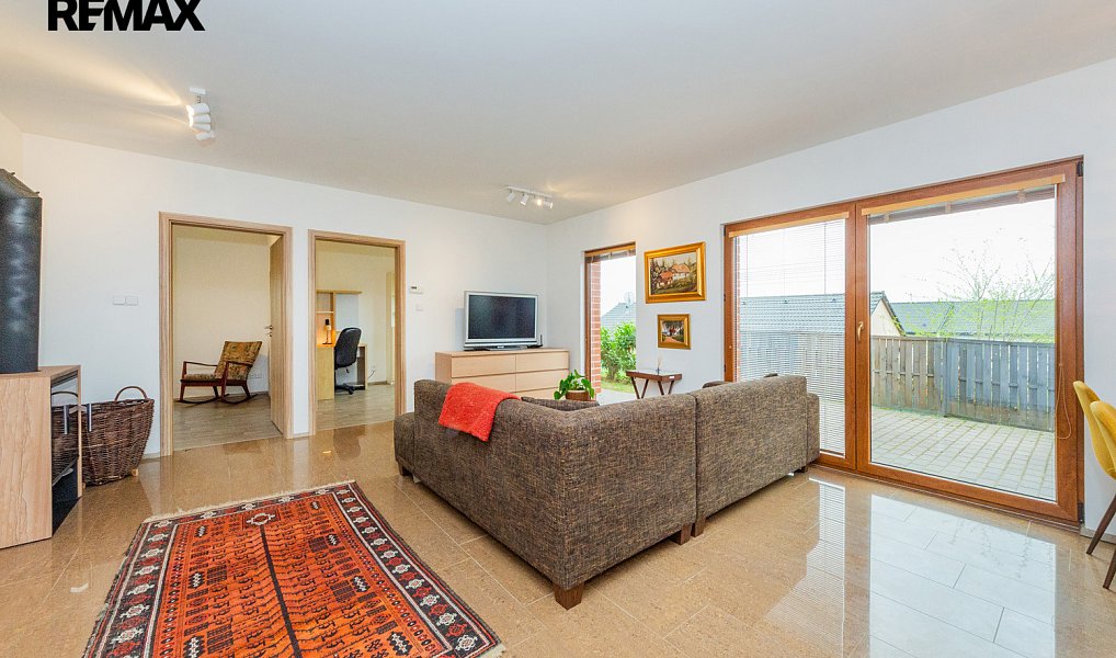 Prodej domu 112 m² s pozemkem 1 325 m², Soběhrdy – náhled fotky 11