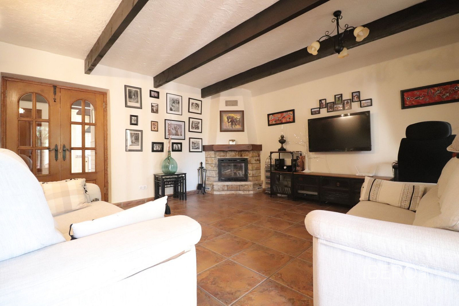 Prodej domu 231 m² s pozemkem 1 000 m² — photo 3