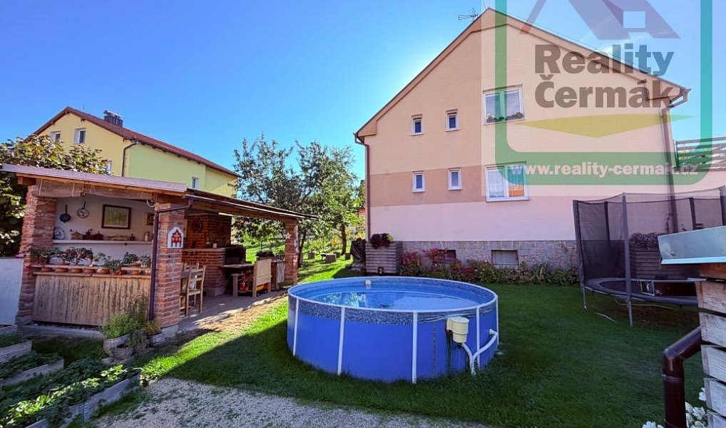 Prodej domu 300 m² s pozemkem 830 m², Holýšov – náhled fotky 30