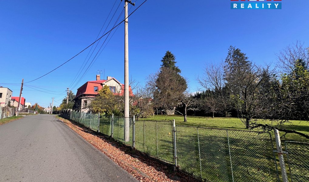 Prodej stavebního pozemku 1 304 m², Petřvald – náhled fotky 7