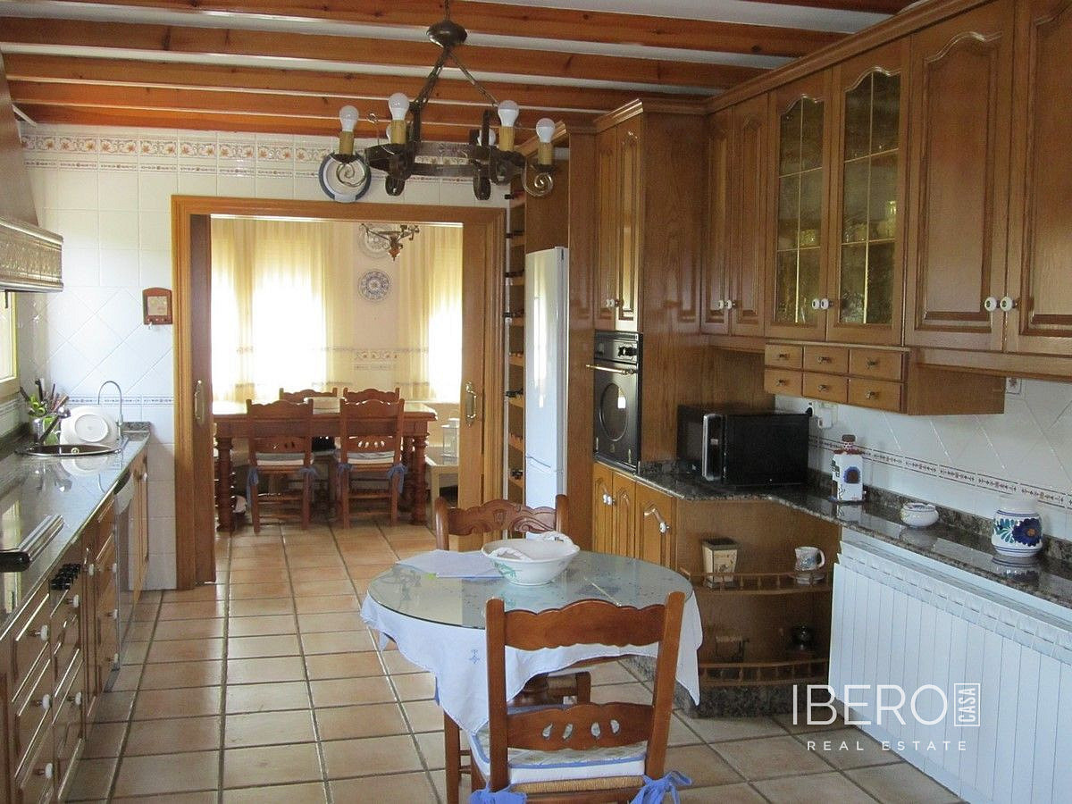 Prodej domu 501 m² s pozemkem 11 600 m² — photo 3