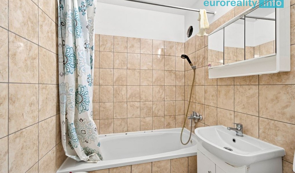 Prodej bytu 2+1 42 m², Stráž pod Ralskem – náhled fotky 10
