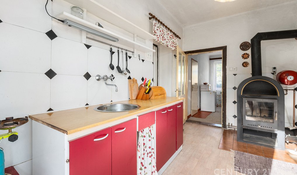 Prodej domu 83 m² s pozemkem 1 796 m², Pohledy – náhled fotky 9