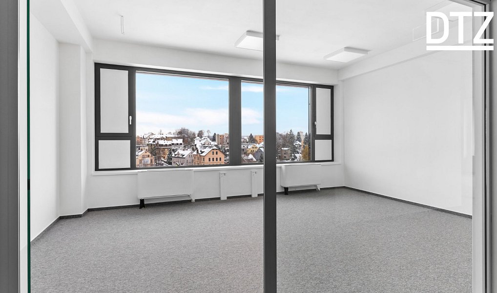 Pronájem kanceláře 277 m², Liberec – náhled fotky 8
