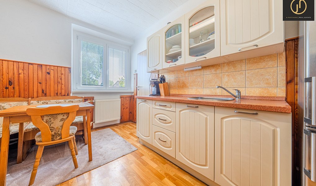 Prodej domu 105 m² s pozemkem 939 m², Jirny – náhled fotky 9
