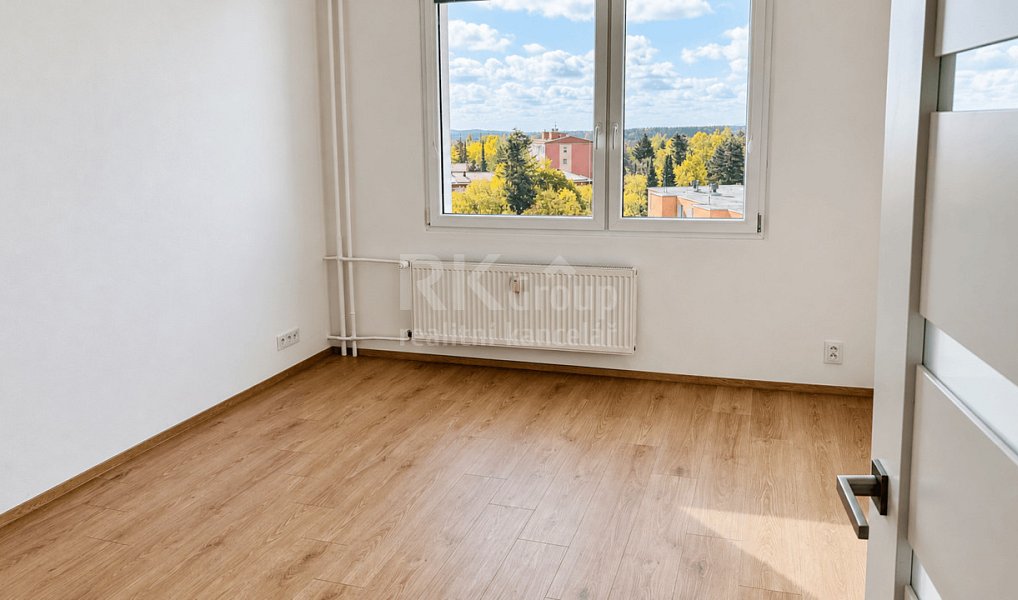 Pronájem bytu 4+1 80 m², Mariánské Lázně – náhled fotky 8