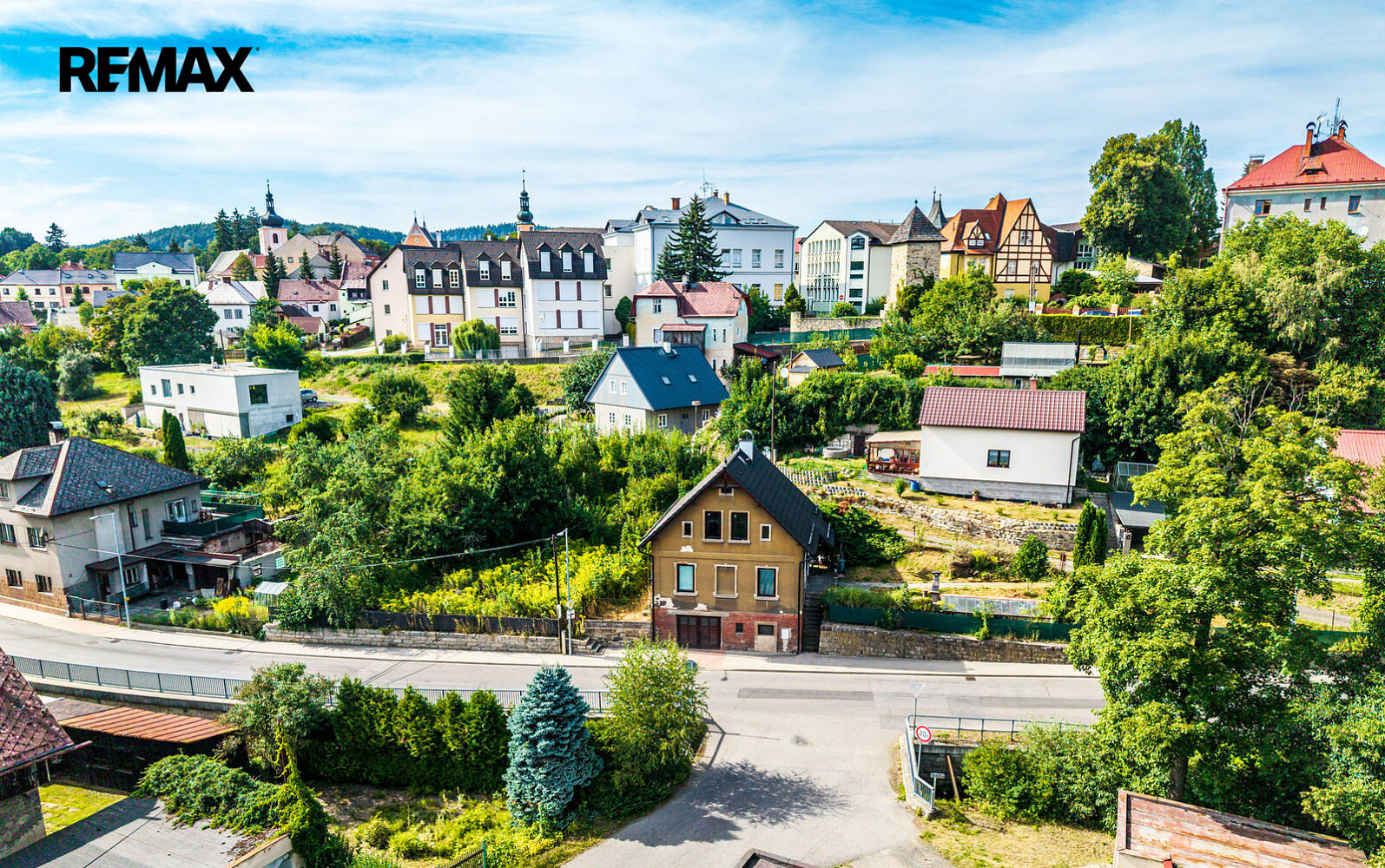 Prodej domu 130 m² s pozemkem 336 m² – fotografie 2