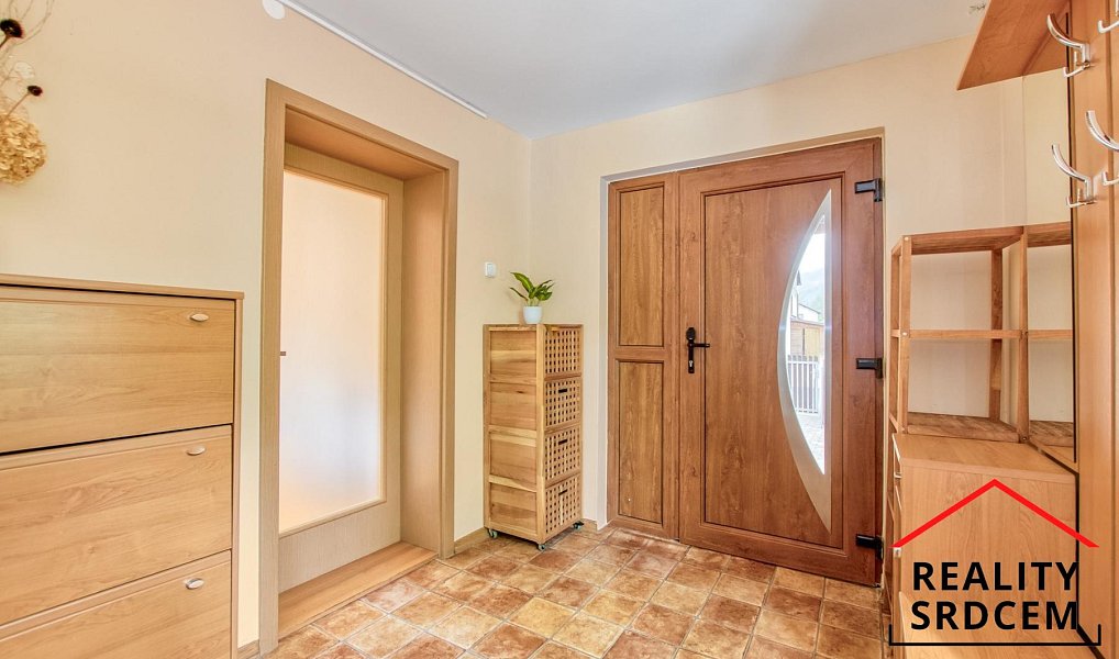 Prodej domu 170 m² s pozemkem 921 m², Bystřice – náhled fotky 13