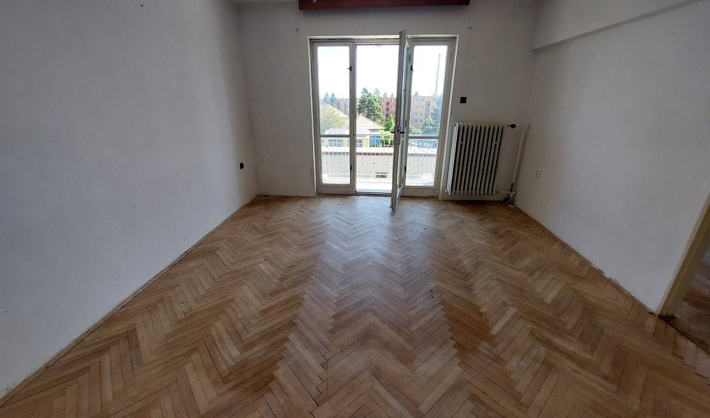 Pronájem bytu 2+1 87 m², Třebíč – náhled fotky 2