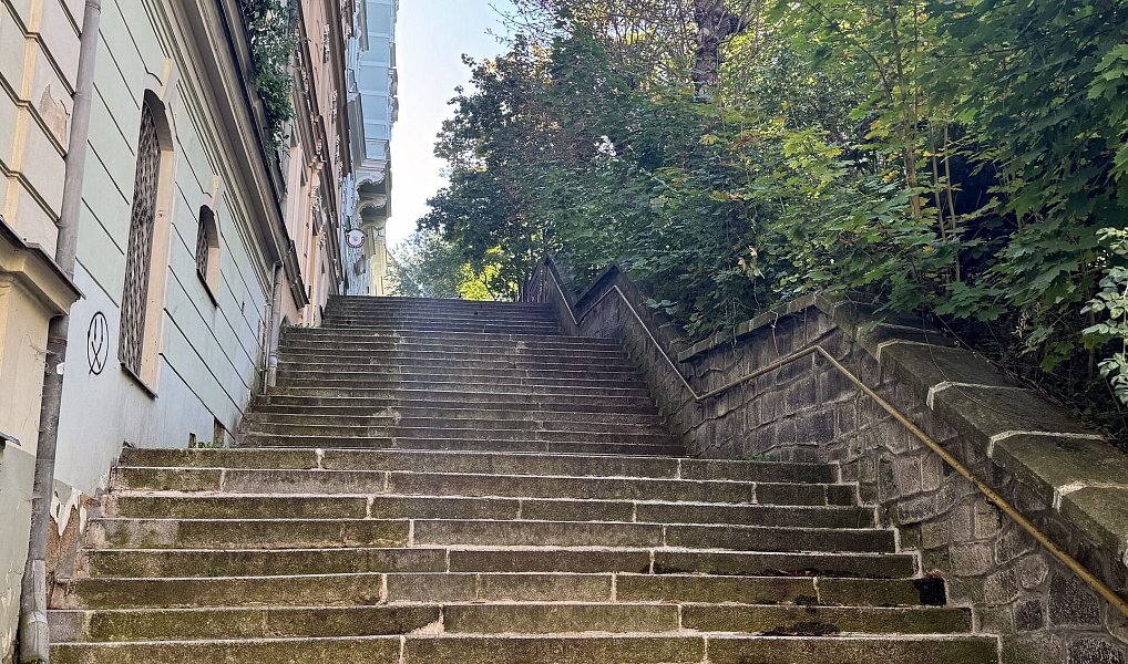 Prodej bytu 2+kk 43 m², Karlovy Vary – náhled fotky 10