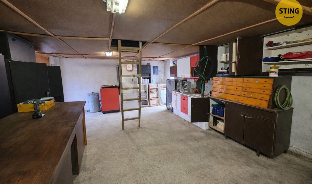Prodej domu 210 m² s pozemkem 1 778 m², Kladky – náhled fotky 12