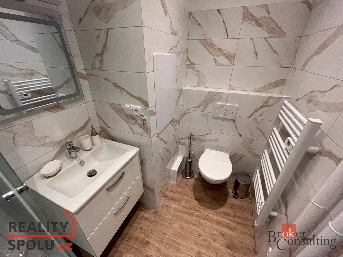 Pronájem bytu 1+1 41 m² – fotografie 4