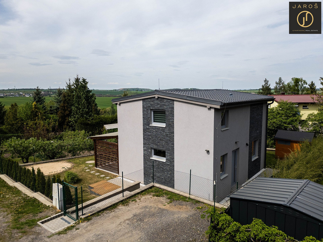 Prodej domu 89 m² s pozemkem 327 m²