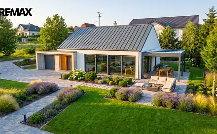 Prodej stavebního pozemku 1 006 m², Oslavany, okres Brno-venkov