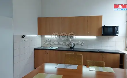 Pronájem bytu 1+1 85 m², Humpolecká, Havlíčkův Brod