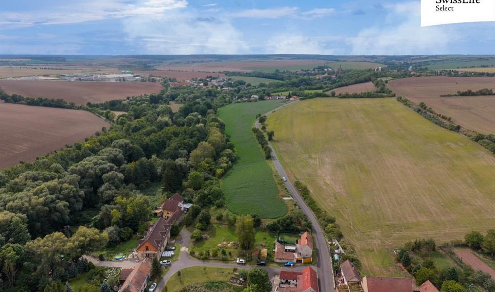 Prodej stavebního pozemku 1 138 m², Klobuky – náhled fotky 25
