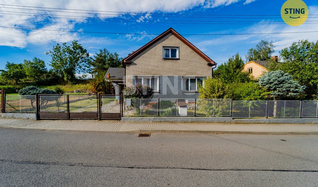 Prodej domu 140 m² s pozemkem 704 m², Holasovice – náhled fotky 3