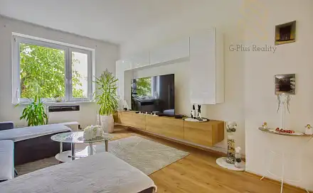 Prodej bytu 3+1 90 m², Husova, Louny