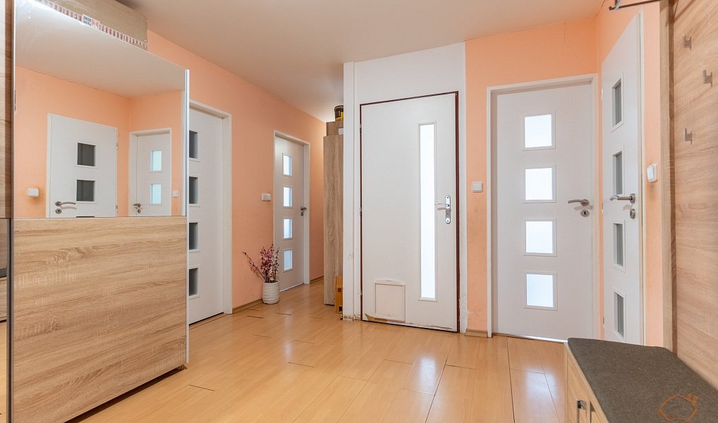 Prodej domu 246 m² s pozemkem 271 m², Zbýšov – náhled fotky 33