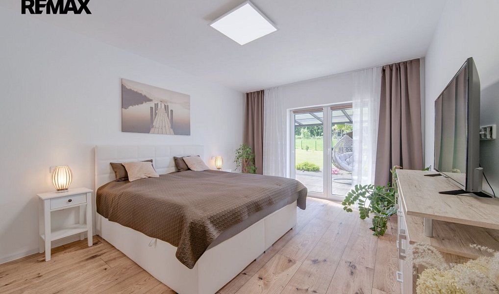 Prodej domu 107 m² s pozemkem 1 774 m², Stružná – náhled fotky 17