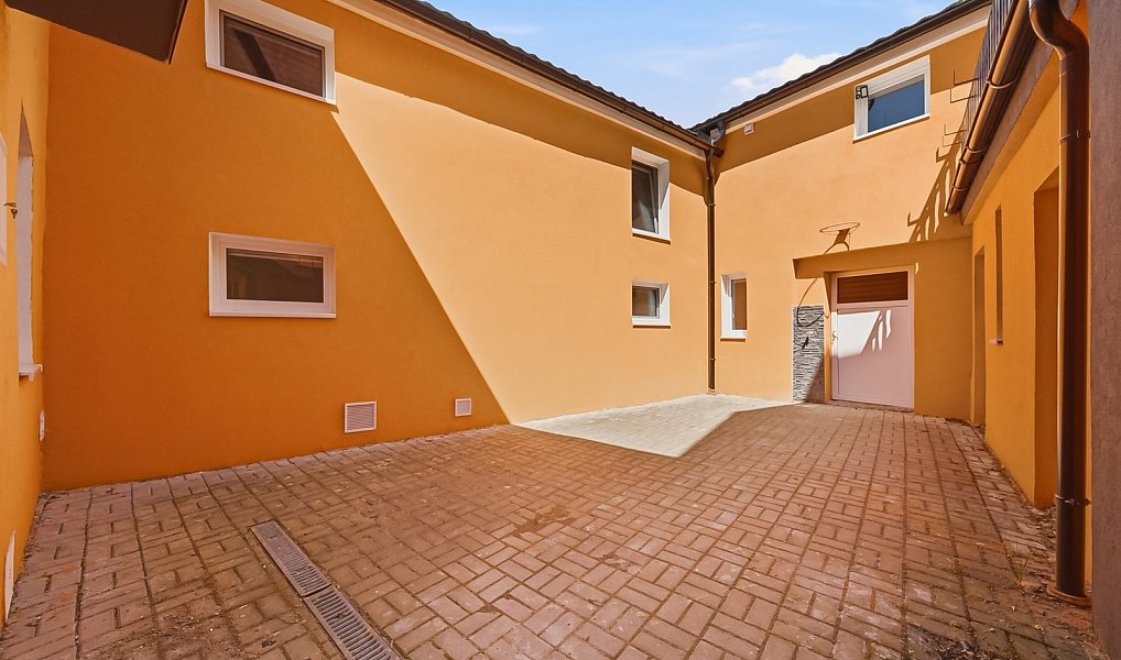 Prodej domu 350 m² s pozemkem 611 m², Čelechovice na Hané – náhled fotky 13