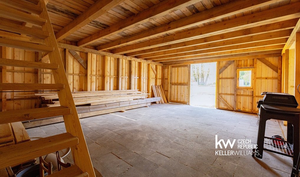 Prodej domu 271 m² s pozemkem 3 312 m², Křeč – náhled fotky 42