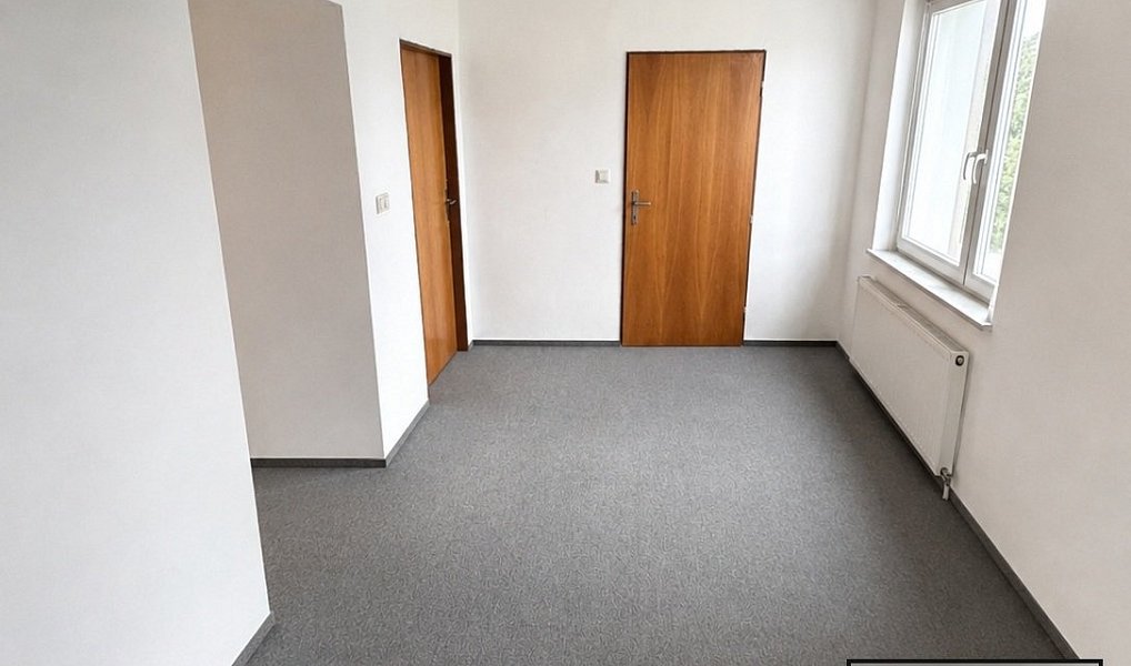 Prodej domu 250 m² s pozemkem 2 498 m², Strmilov – náhled fotky 23