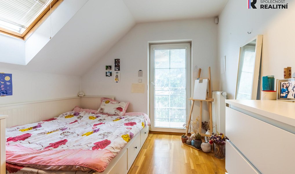 Prodej domu 168 m² s pozemkem 427 m², Praha – náhled fotky 11