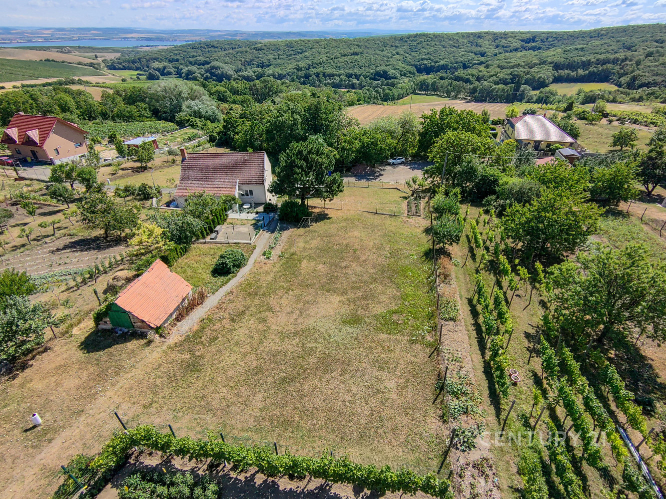 Prodej stavebního pozemku 576 m² – fotografie 5