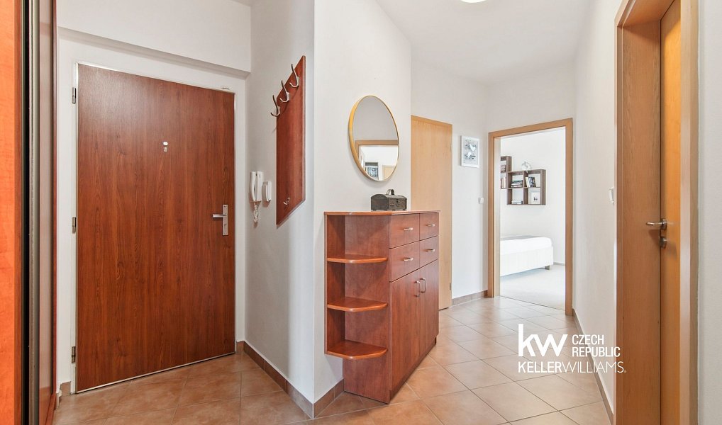 Prodej bytu 4+kk 95 m², Praha – náhled fotky 33
