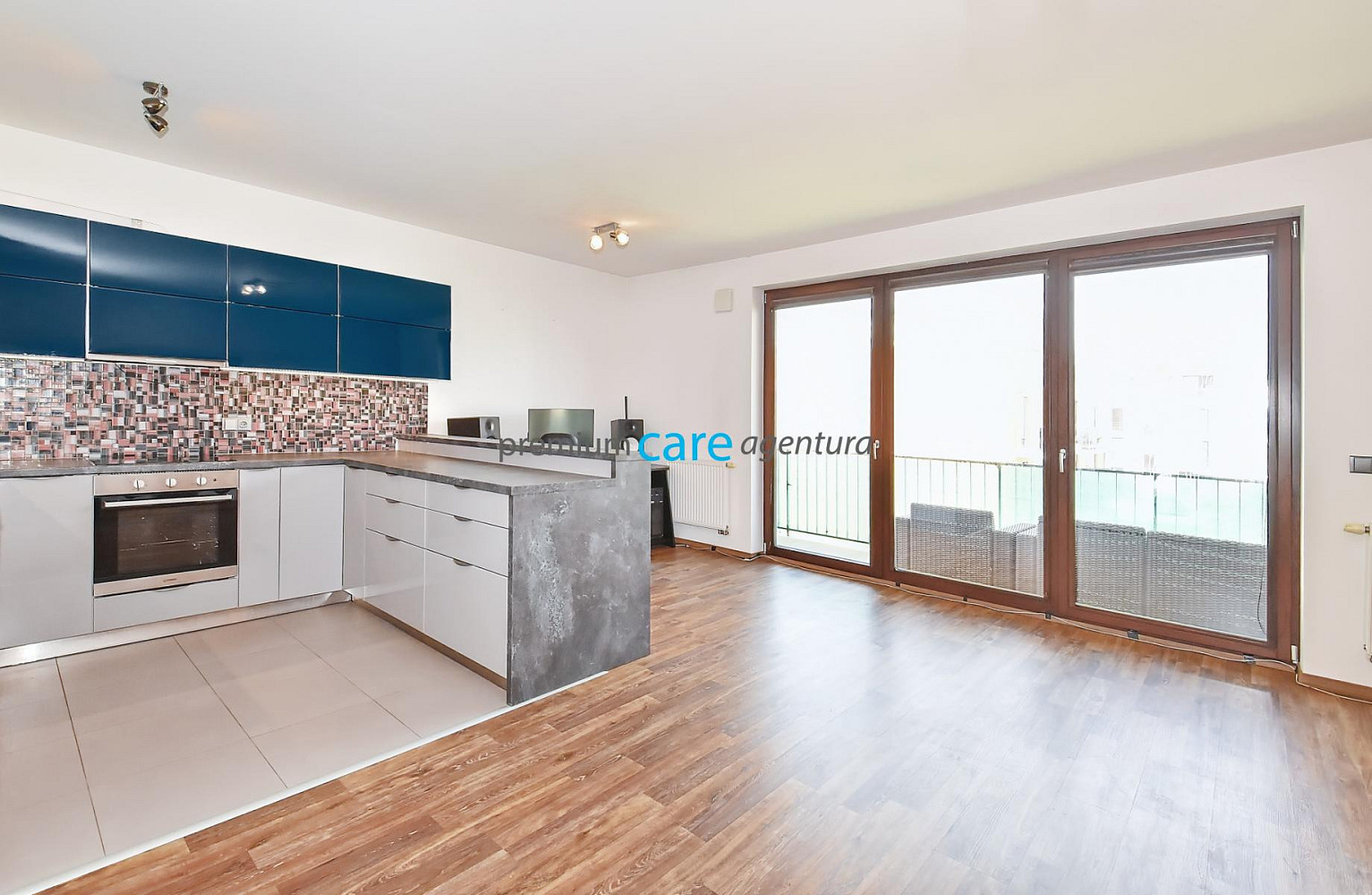 Pronájem bytu 3+kk 92 m² — photo 4