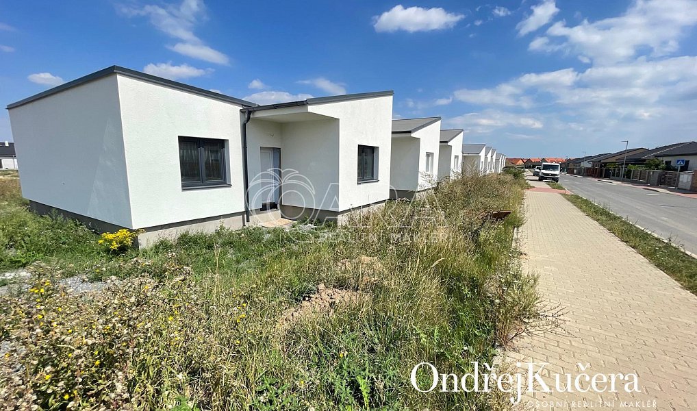 Prodej bytu 4+kk 95 m², Buštěhrad – náhled fotky 7
