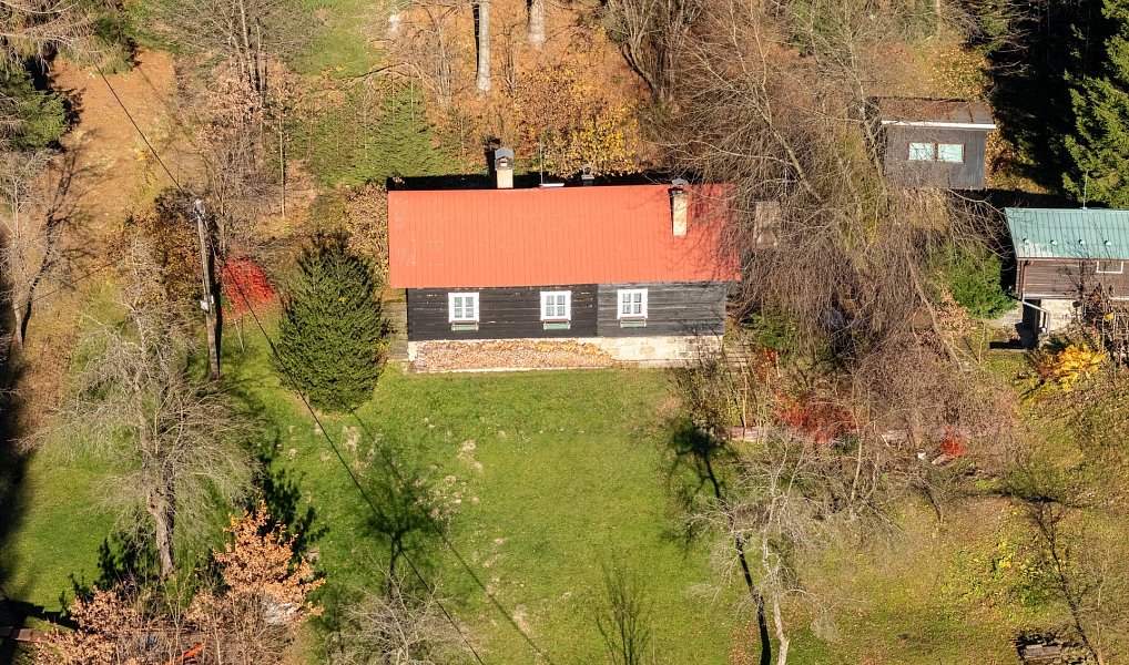 Prodej chaty/chalupy 120 m² s pozemkem 3 300 m², Hutisko-Solanec – náhled fotky 9