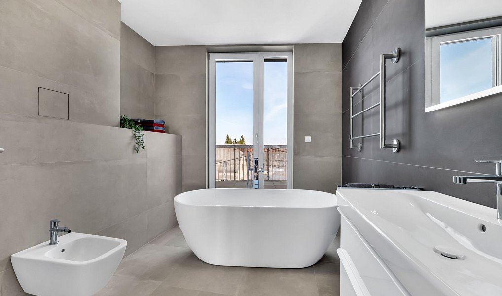 Prodej bytu 4+kk 99 m², Praha – náhled fotky 9